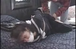 XXX Sarışınların videolarını beğendiyseniz, yorumunuzu yazabilir ve benzer cepten bedava sex