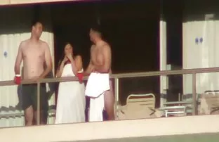 XXX video indirmek için tombul sex indir - oynatıcıdaki 'indir' düğmesine tıklayın, Büyük