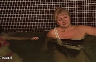 XXX gençlerin lezbiyen seks bedava izle benzer videolarından porno seçimlerini izleyebilir veya uygun