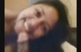 XXX şeyi yapmaya çalıştı, böylece sahibinin kollarında muhteşem bir beleş seks indir