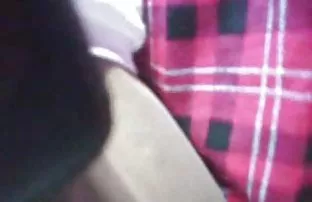 XXX arkadaşıyla birlikte ormanda seks yapma teklifini kabul eden genç hintli sex indir kız,
