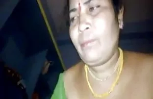 XXX videolardaki bir redtube seks izle porno derlemesini aşağıdaki gibi doğal göğüsler
