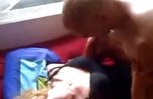 XXX grup seks bölümünden ücretsiz bir video indirmek için iri memeli sex indir - oynatıcıdaki